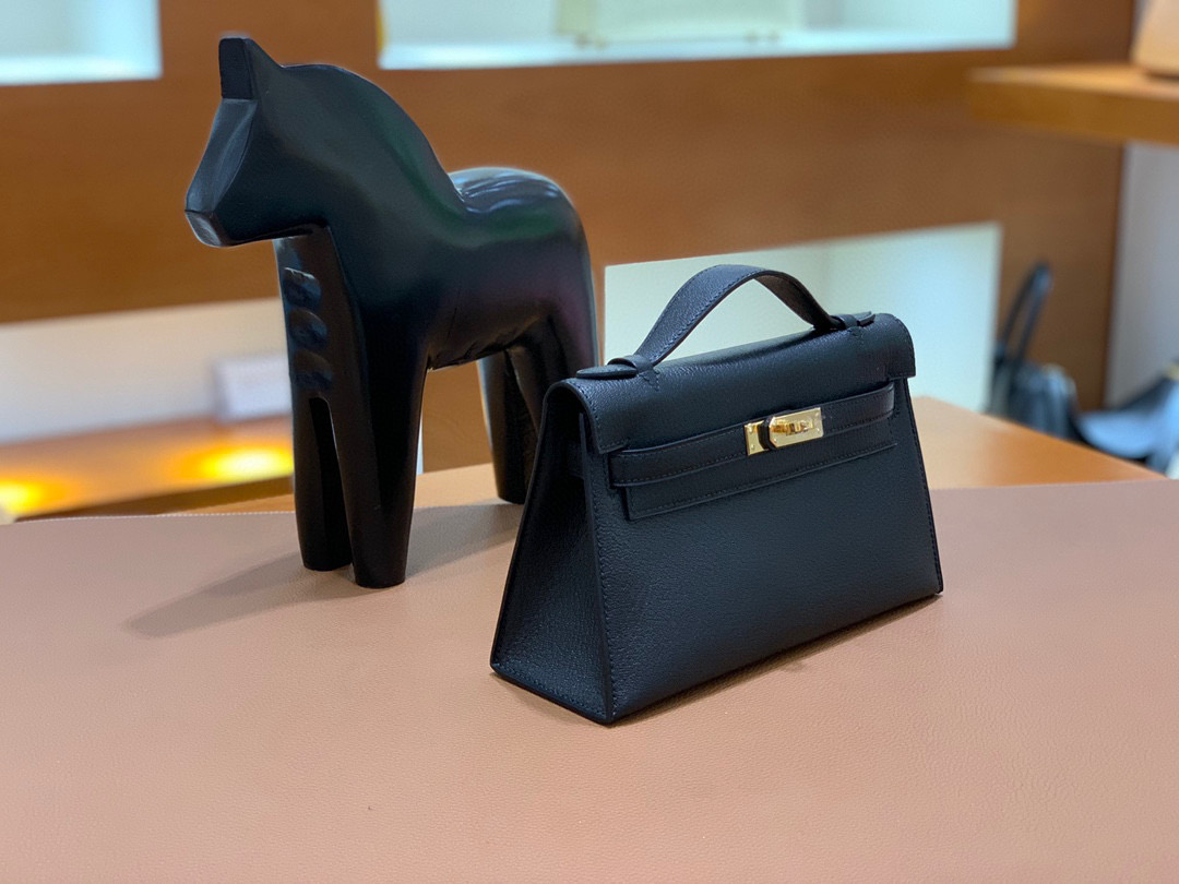 Hermes Kelly Pochette 22CM 山羊皮 黑色 金扣 手拿包