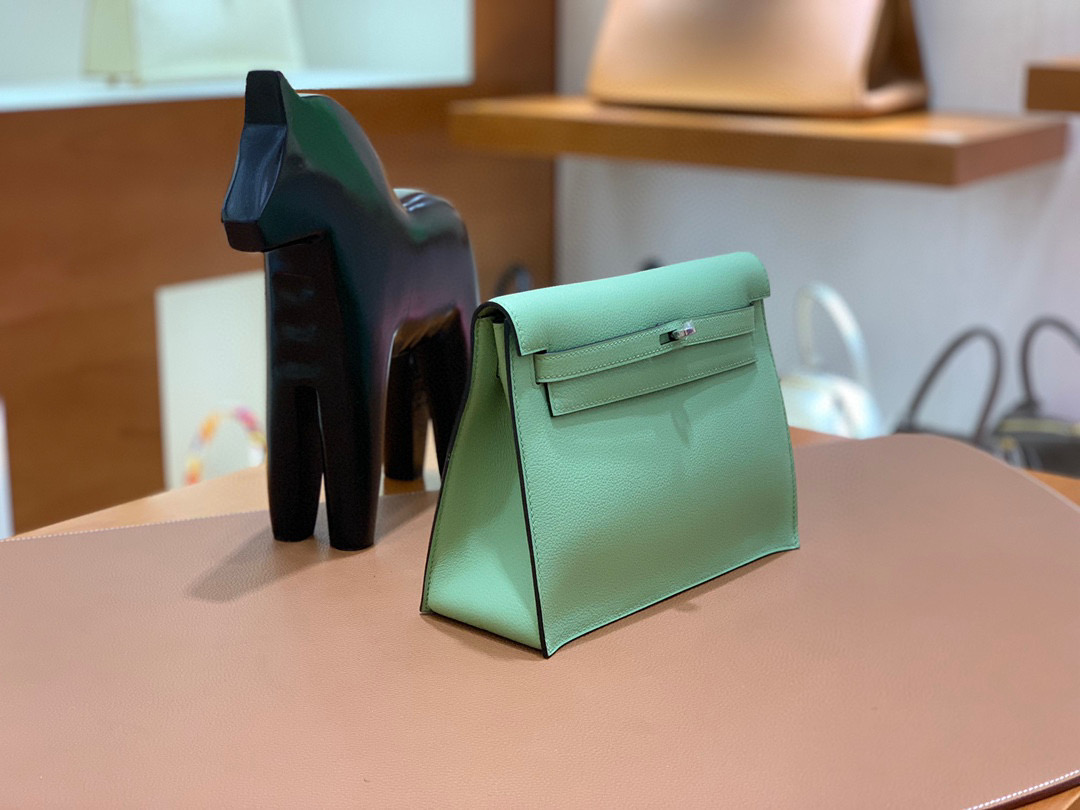Hermes Kelly Danse 3i 牛油果绿 EverColor皮 银扣