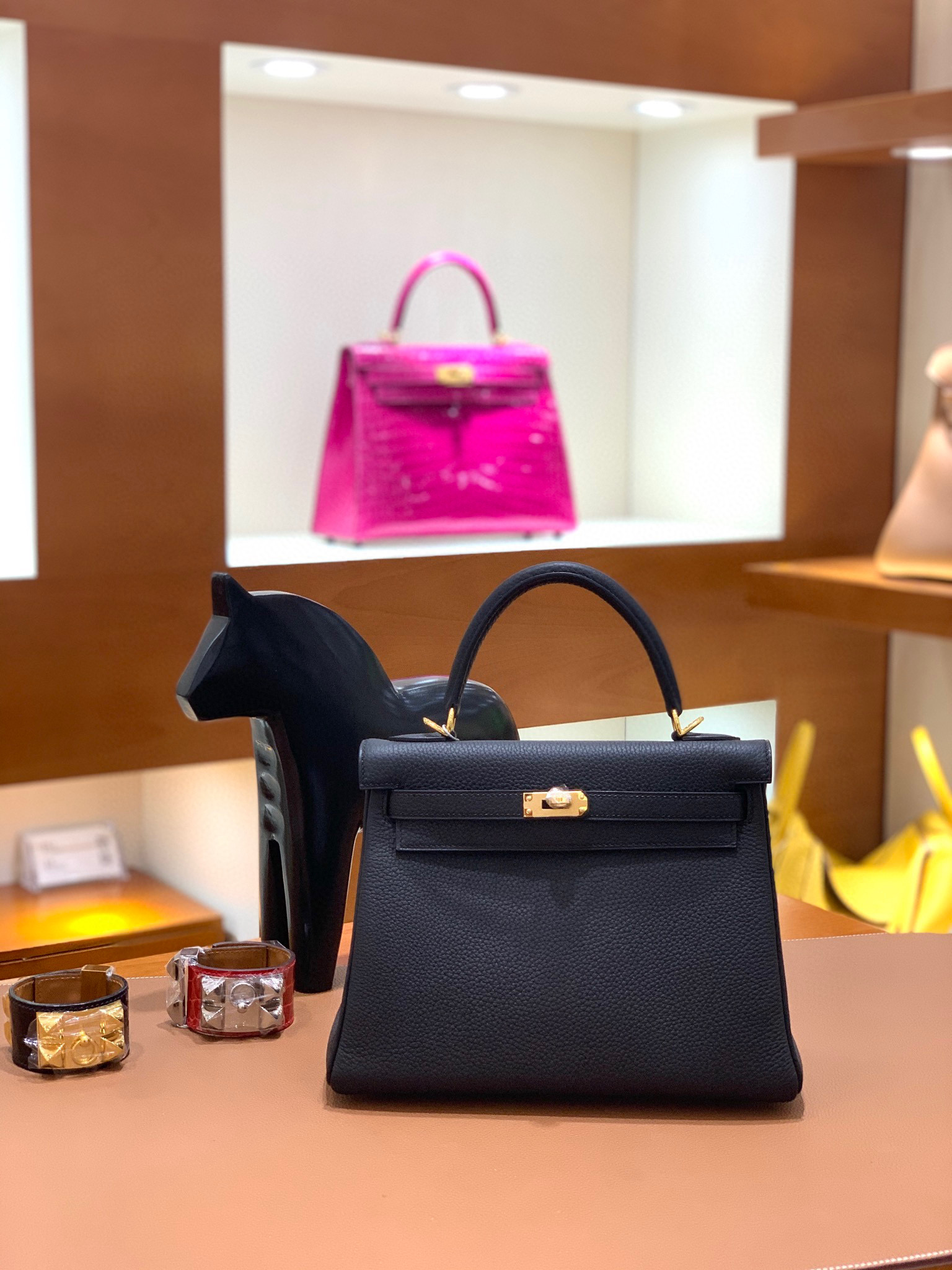 Hermes 爱马仕 Kelly 凯莉包 25CM Togo皮  黑色 金扣 全手工