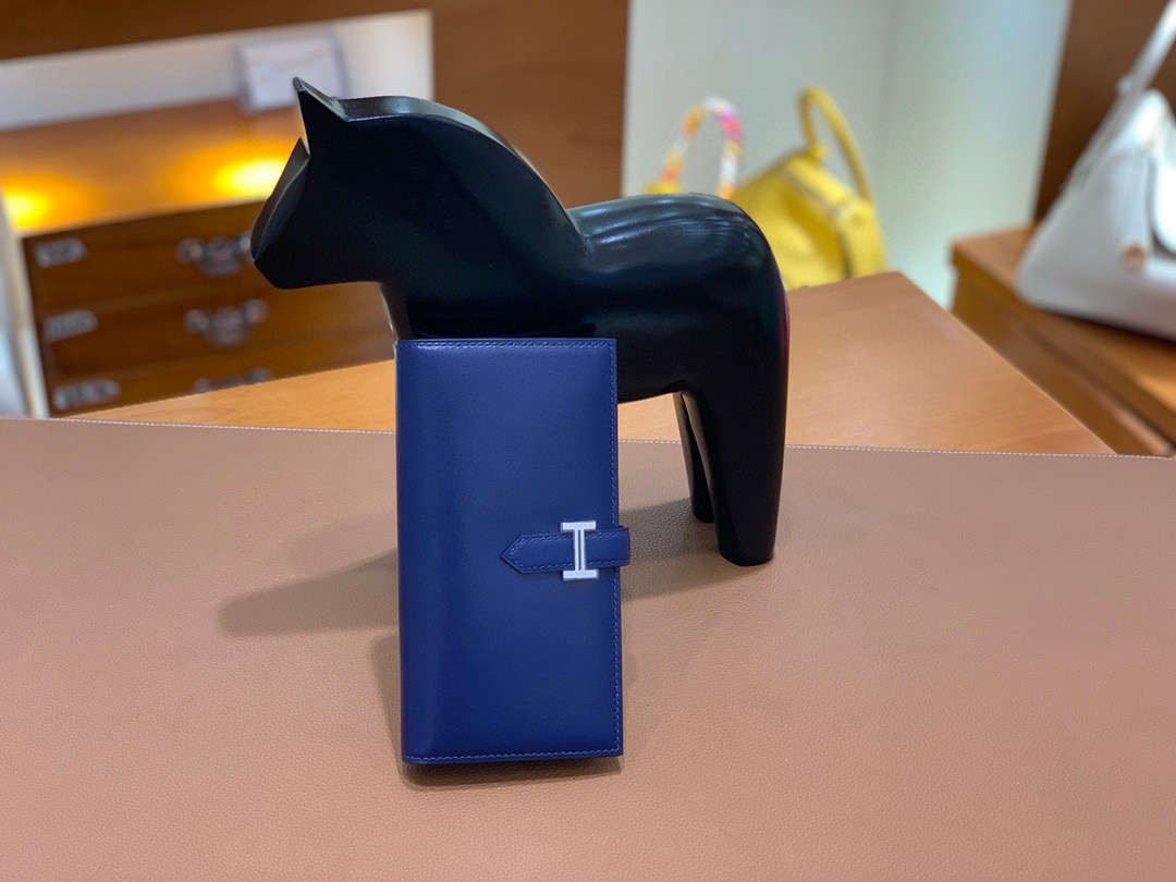 爱马仕 Hermes Bearn 西装夹 钱包 BOX皮  宝石蓝 银扣