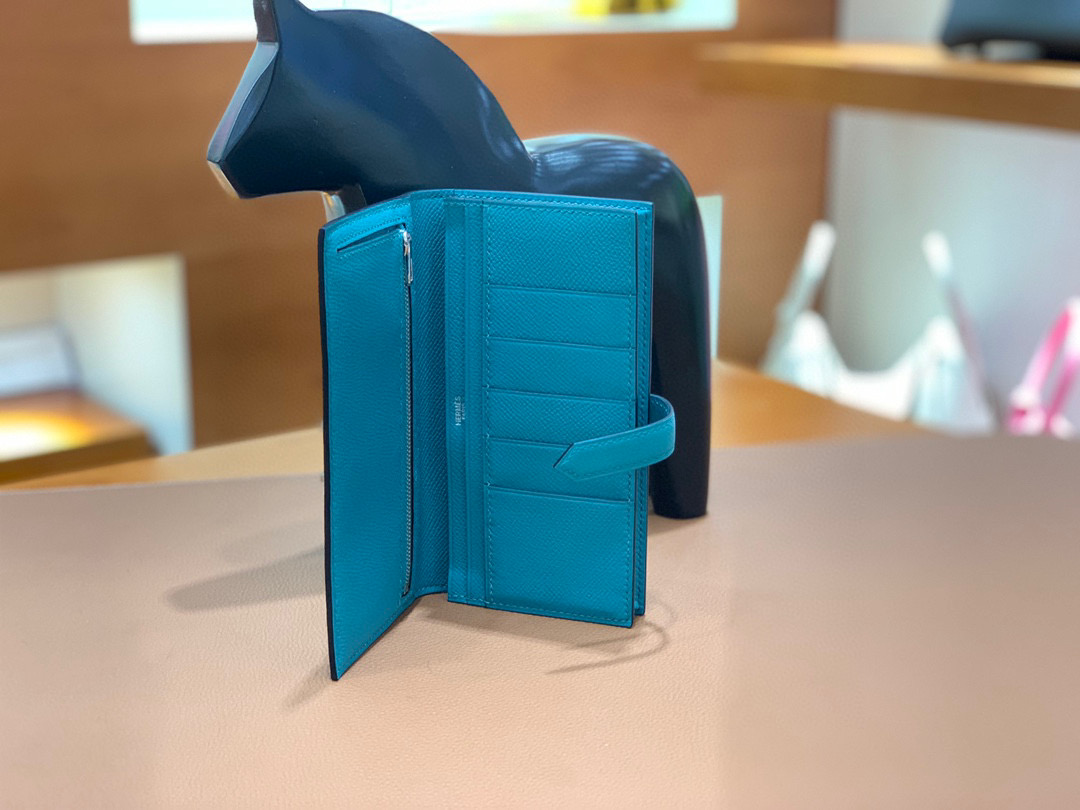 爱马仕 Hermes Bearn 西装夹 钱包 Epsom皮  孔雀蓝 银扣