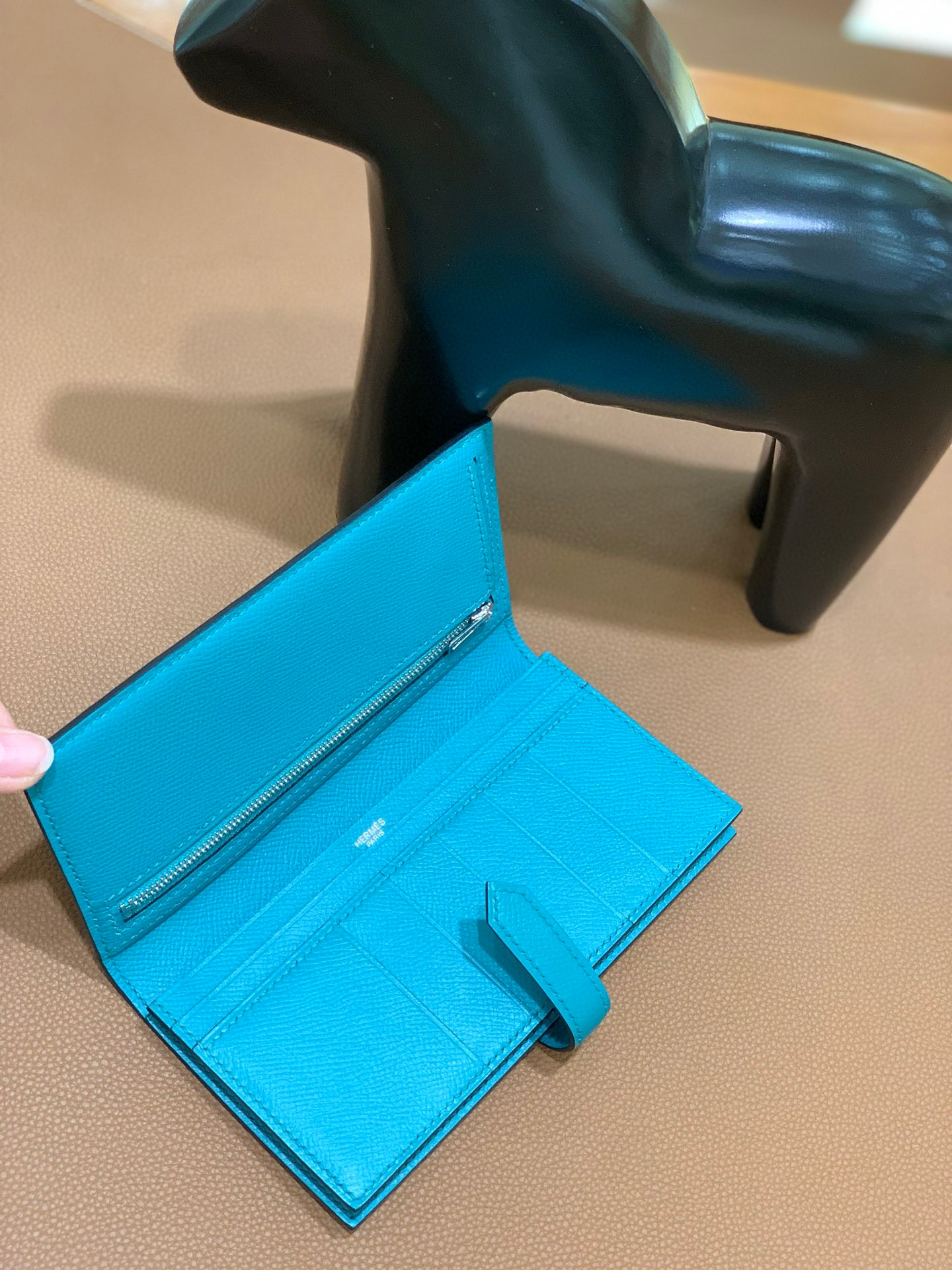 爱马仕 Hermes Bearn 西装夹 钱包 Epsom皮  孔雀蓝 银扣