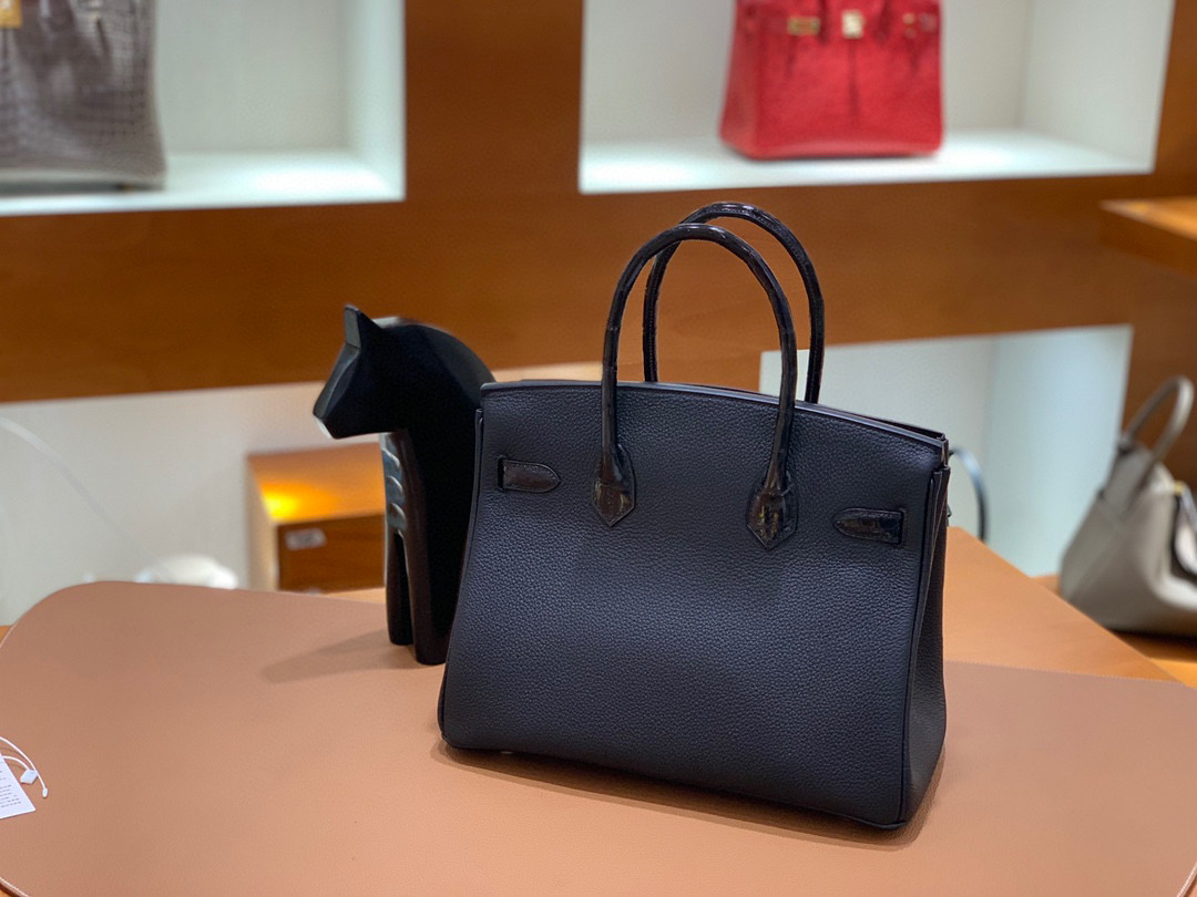 Hermès（爱马仕） 铂金包 Birkin Touch 30CM  全手工 黑色 亮面鳄鱼 金扣