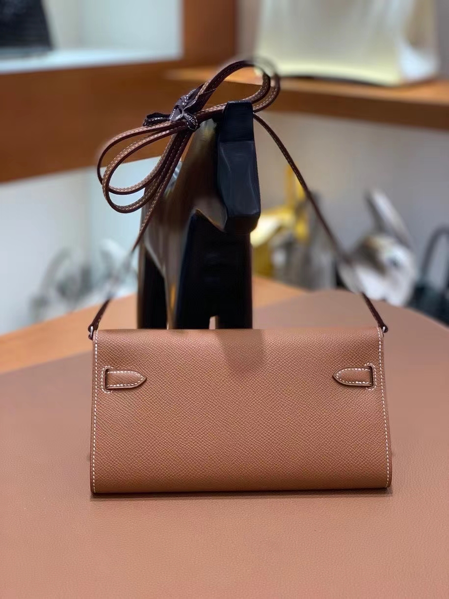 Hermès（爱马仕）Epsom 金棕色 Kelly togo wallet 银扣 现货