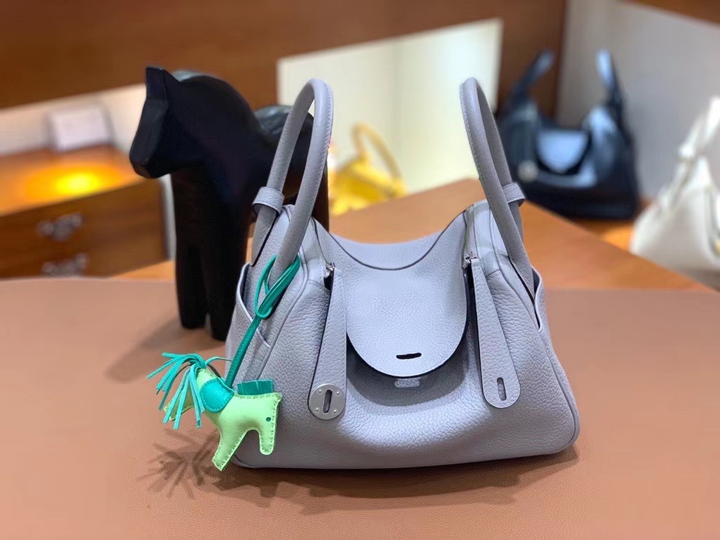 Hermès（爱马仕）TC 海鸥灰 Lindy 26 银扣