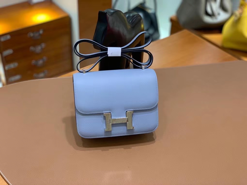 Hermès（爱马仕）Constance 空姐包 epsom 亚麻蓝 19cm 银扣 现货