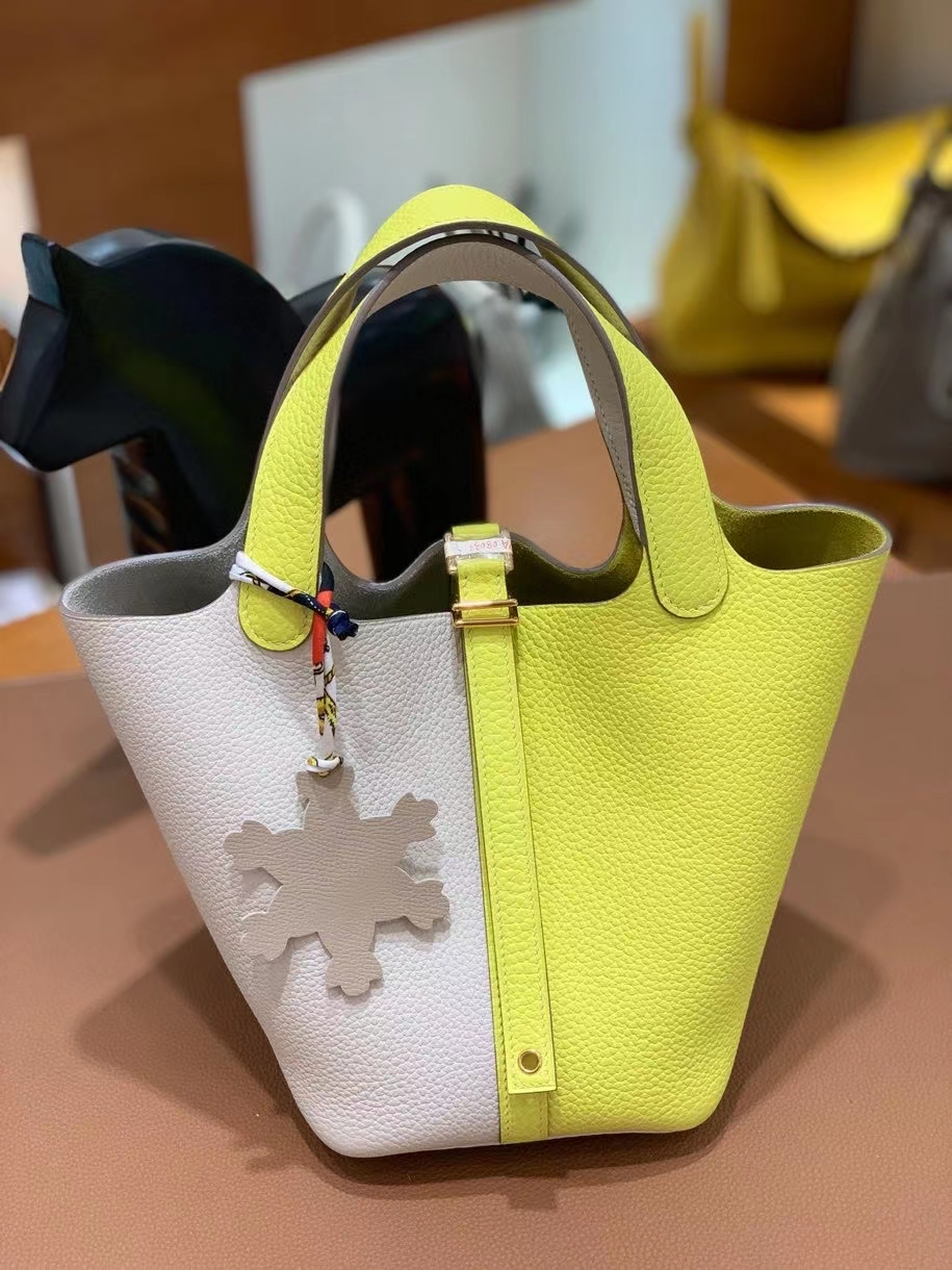 Hermès（爱马仕）Picotin 菜篮子 TC皮 奶昔白 拼 柠檬黄 18cm 金扣
