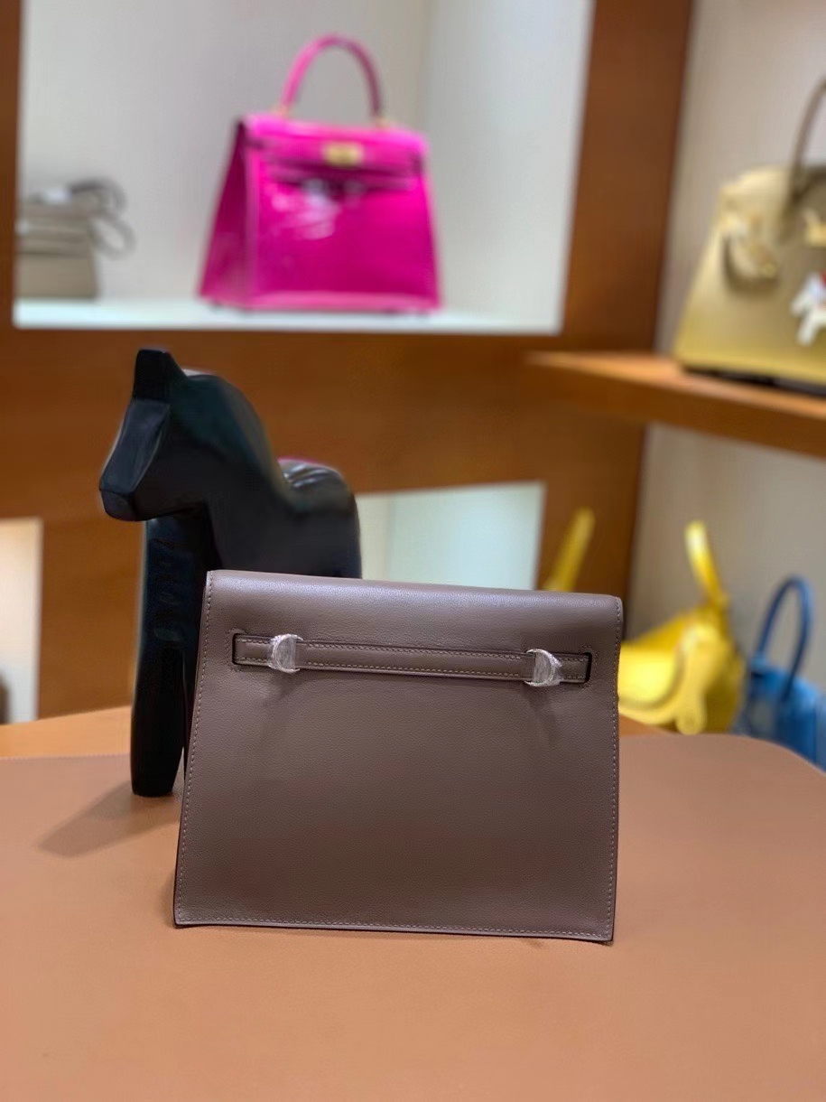 Hermès（爱马仕）Kelly Danse swift 8F锡器灰 22cm 银扣 现货