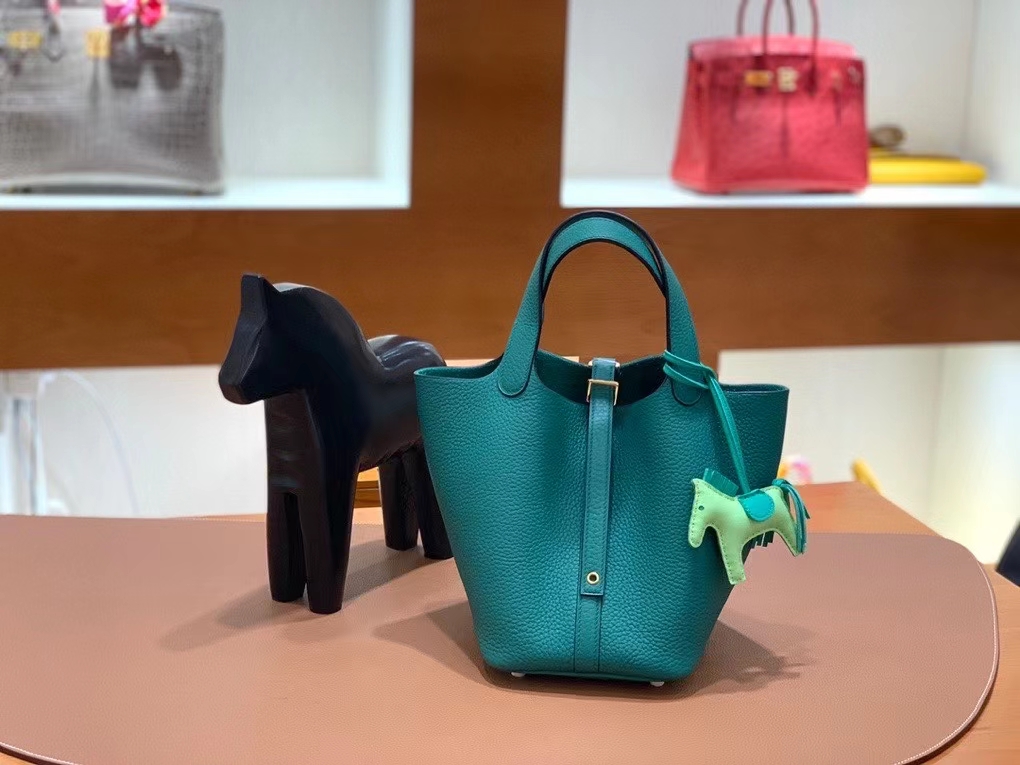 Hermès（爱马仕）Picotin 菜篮子 TC皮 丝绒绿 18cm 金扣