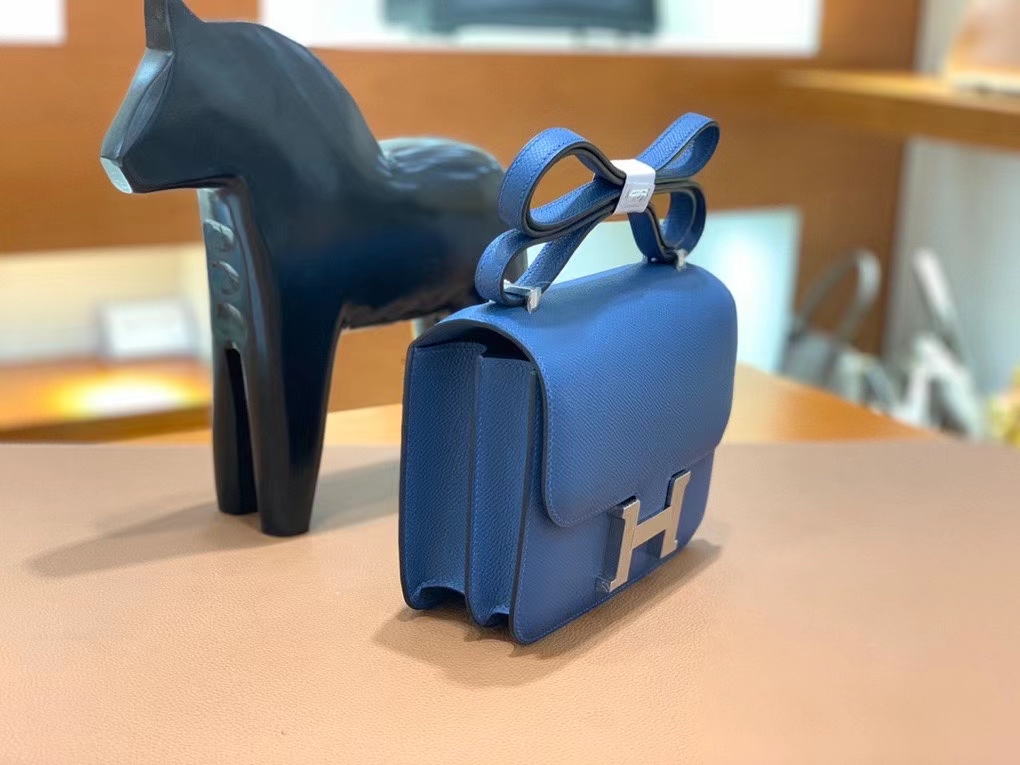 Hermès（爱马仕）Constance 空姐包 epsom 玛瑙蓝 19cm 银扣 现货