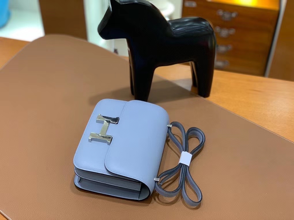 Hermès（爱马仕）Constance 空姐包 epsom 亚麻蓝 19cm 银扣 现货