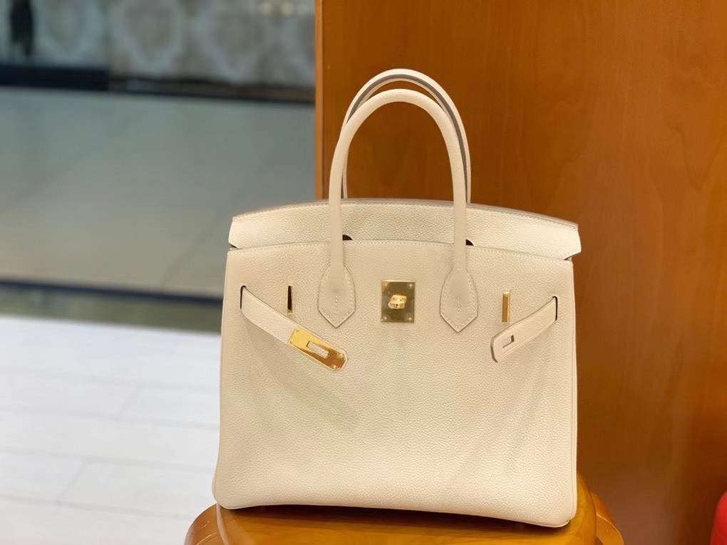 Hermès（爱马仕）Birkin 铂金包 Togo 奶昔白 金扣 30cm