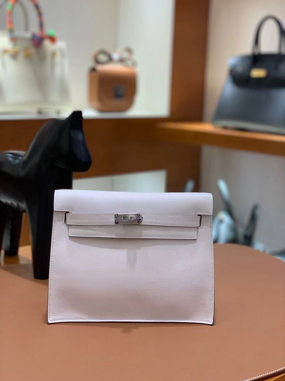 Hermès（爱马仕）Kelly danse evercolor 8L奶油白 22cm 银扣 现货