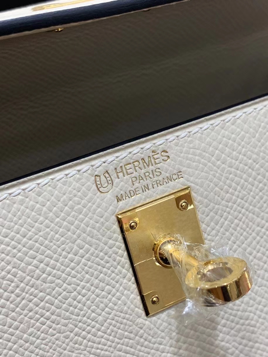 Hermès（爱马仕）Kelly 凯莉包 Epsom 奶昔白拼斑鸠灰 金扣 25cm