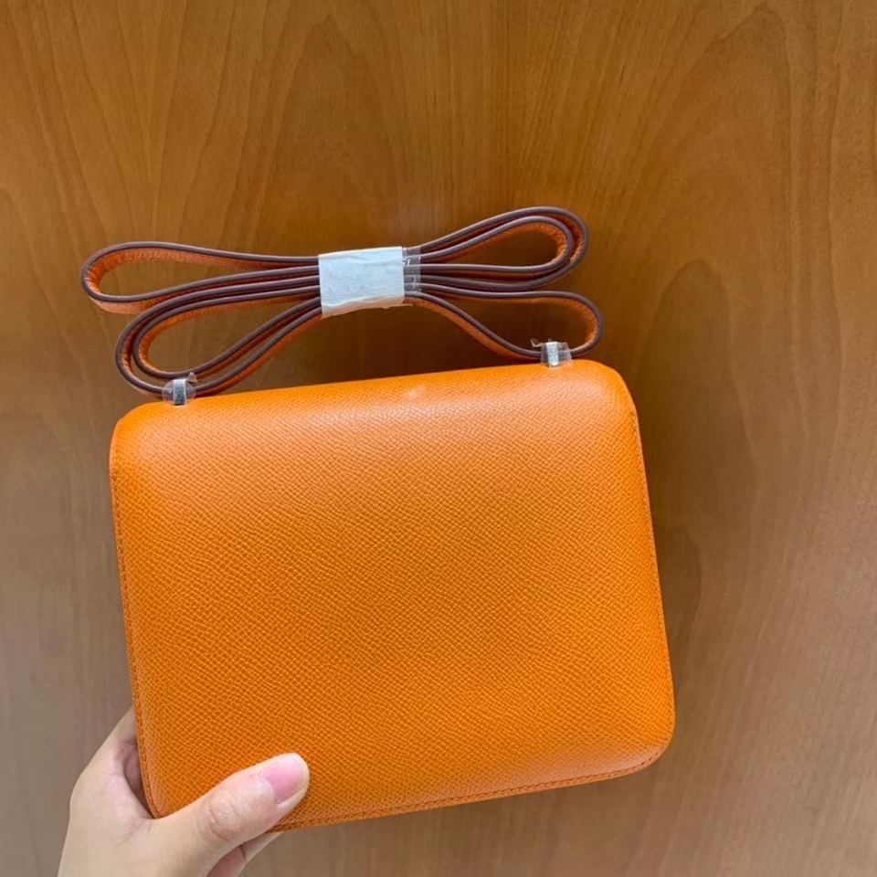 Hermès（爱马仕）Constance 空姐包 epsom 橙色 19cm 银扣 现货
