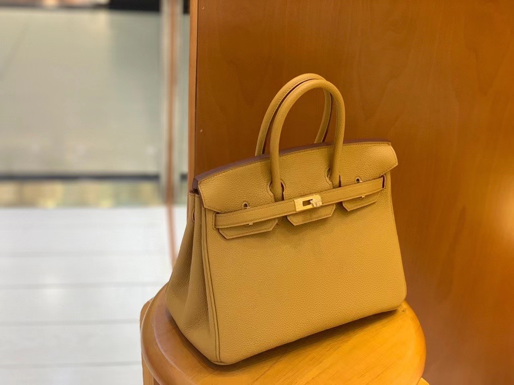 Hermès（爱马仕）Birkin 铂金包 Togo 芝麻色 金扣 25cm