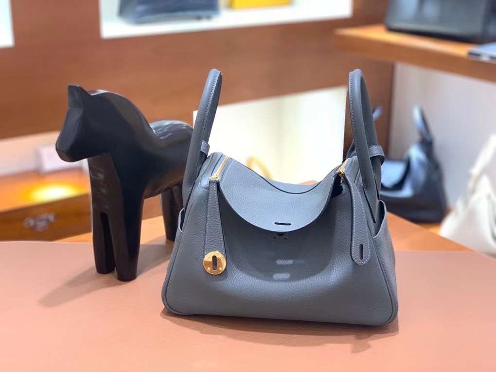 Hermès（爱马仕）TC 杏仁绿 Lindy 26 金扣