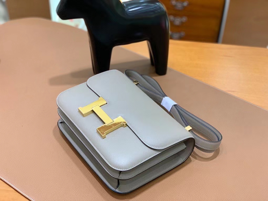 Hermès（爱马仕）Constance 空姐包 epsom 沥青灰 金扣 24cm 现货