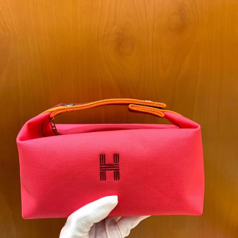 Hermès（爱马仕）桃红色 饭盒 21cm 银扣