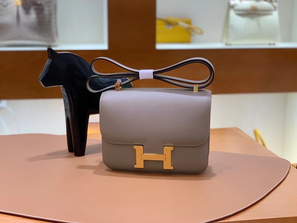 Hermès（爱马仕）Constance 空姐包 epsom 沥青灰 金扣 24cm 现货