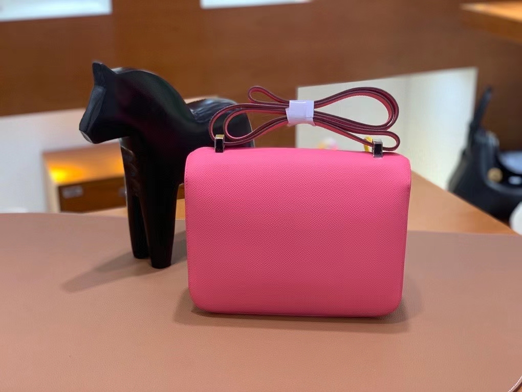Hermès（爱马仕）Constance 空姐包 epsom 唇膏粉 银扣 24cm 现货