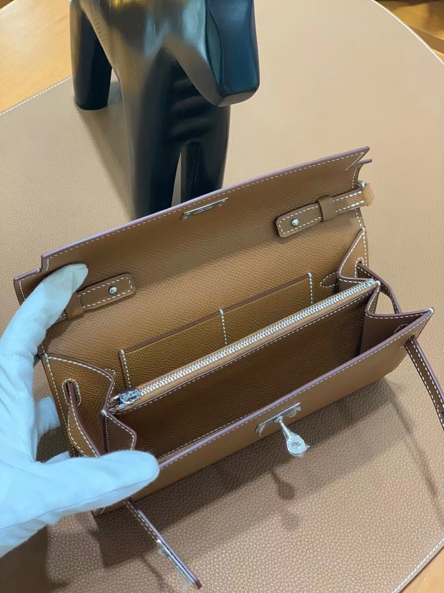 Hermès（爱马仕）Epsom 金棕色 Kelly togo wallet 银扣 现货