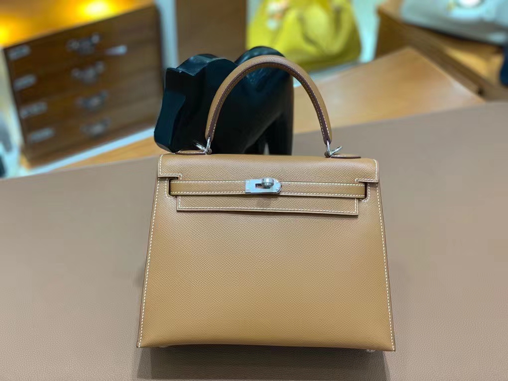 Hermès（爱马仕）Epsom 金棕色 Kelly 25 银扣 现货