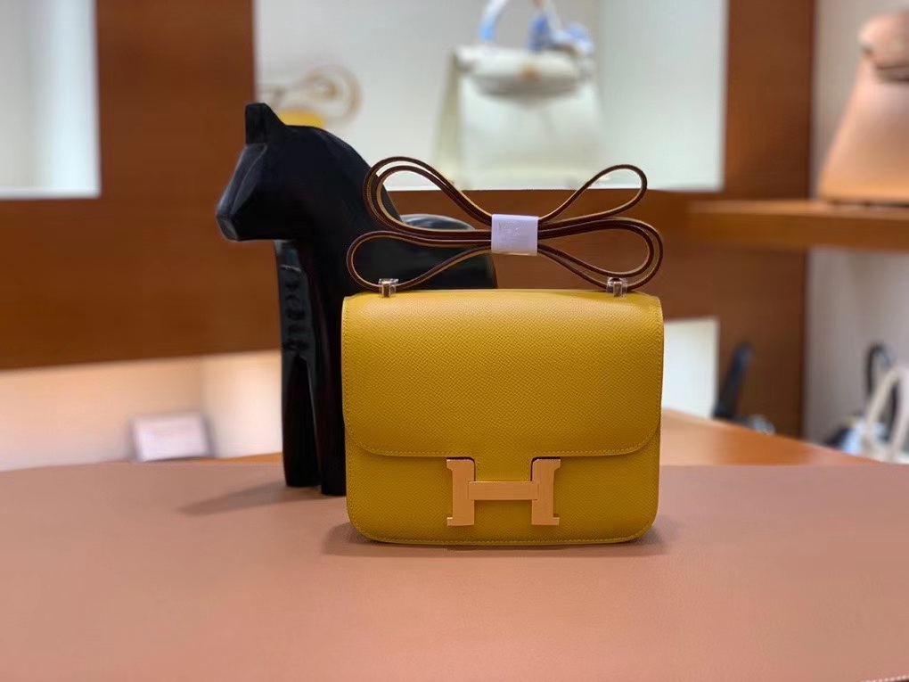 Hermès（爱马仕）Constance 空姐包 epsom 9D琥珀黄 金扣 19cm 现货
