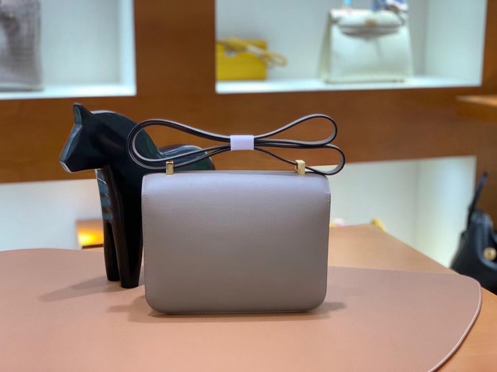Hermès（爱马仕）Constance 空姐包 epsom 沥青灰 金扣 24cm 现货