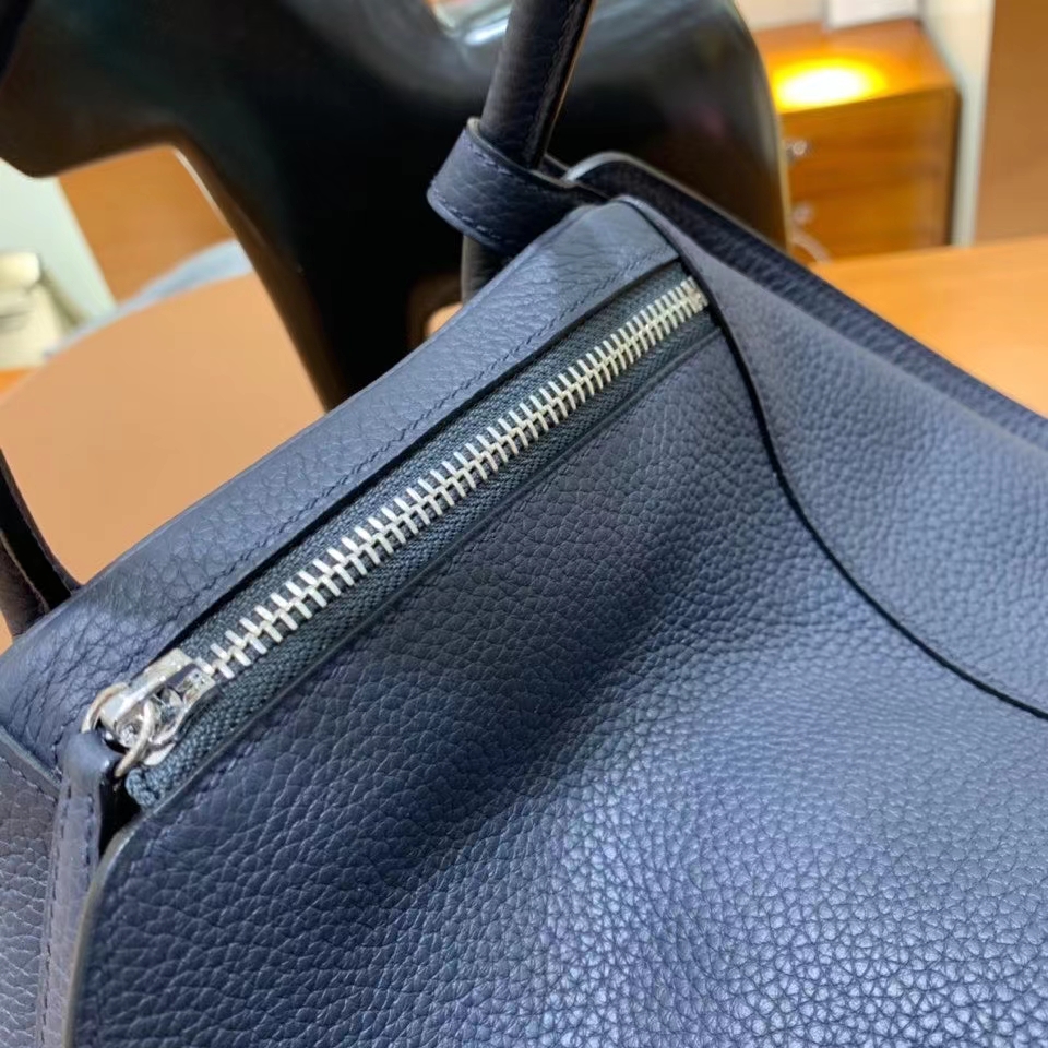 Hermès（爱马仕）TC 午夜蓝 Lindy 30 银扣