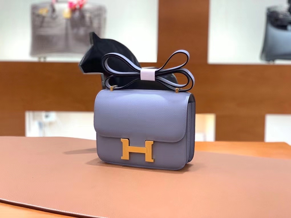 Hermès（爱马仕）Constance 空姐包 epsom 亚麻蓝 19cm 金扣 现货