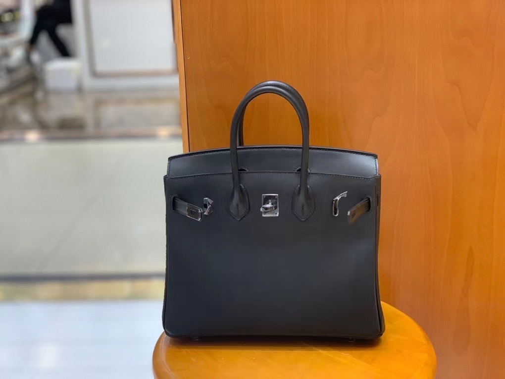 Hermès（爱马仕）Birkin 铂金包 Box皮 黑色 黑扣 25cm