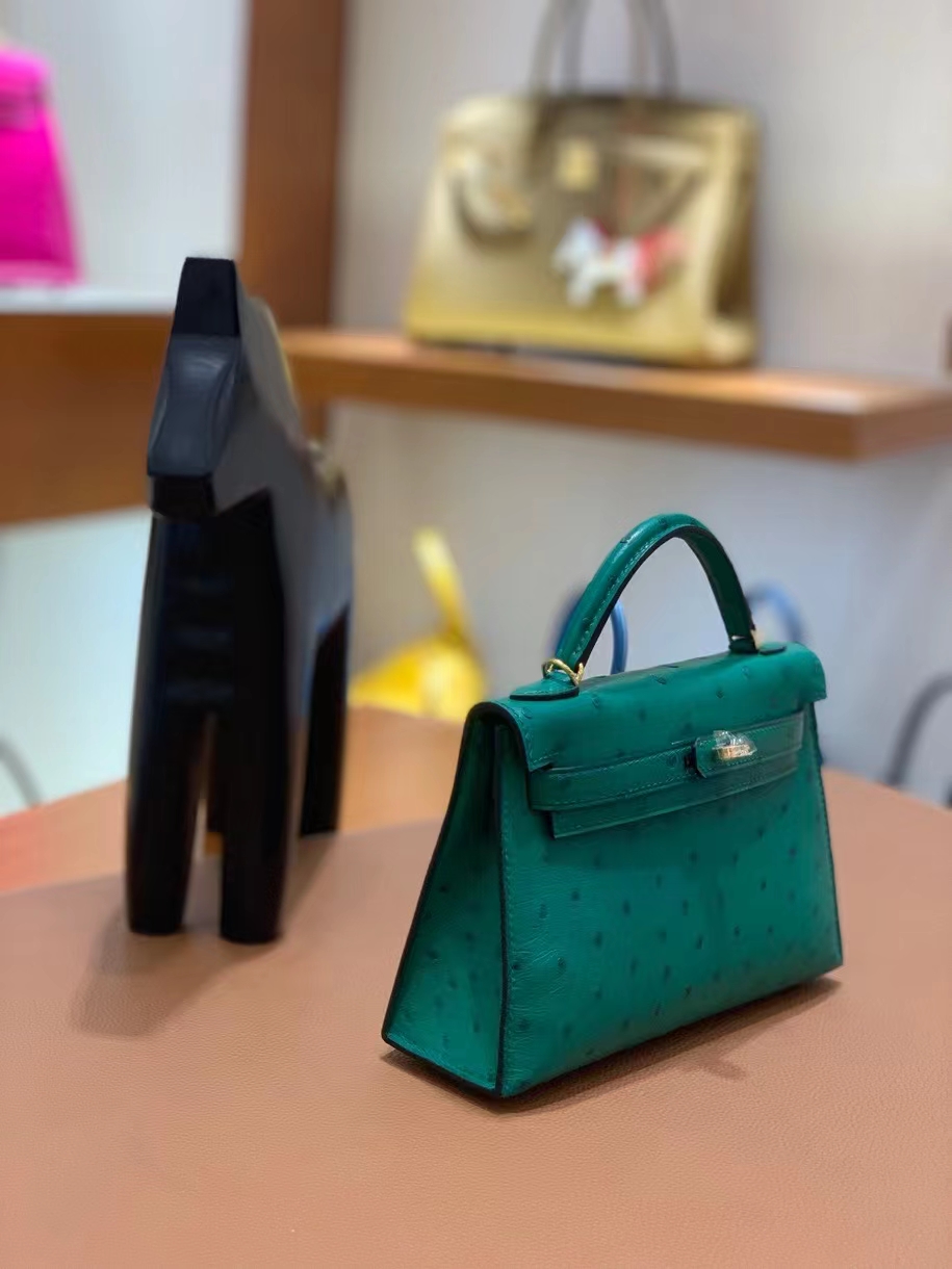 Hermès（爱马仕）鸵鸟 U4丝绒绿 minikelly 19cm 金扣 现货