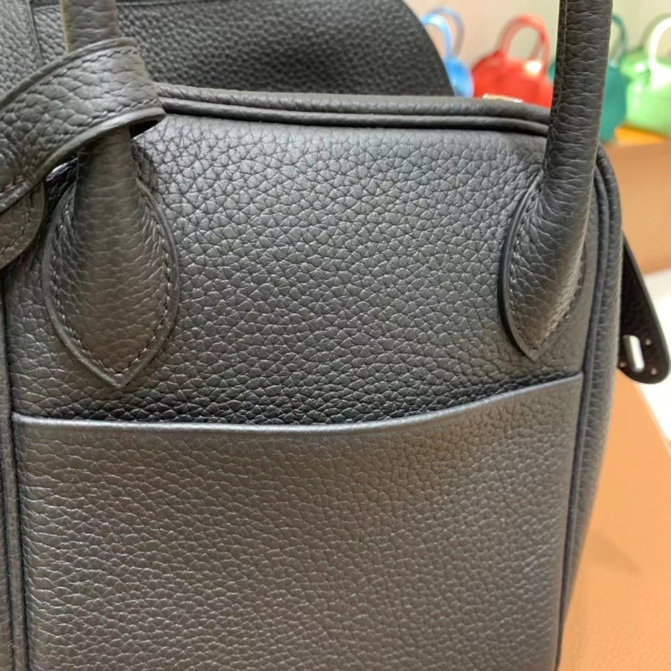 Hermès（爱马仕）TC 黑色 Lindy 30 银扣