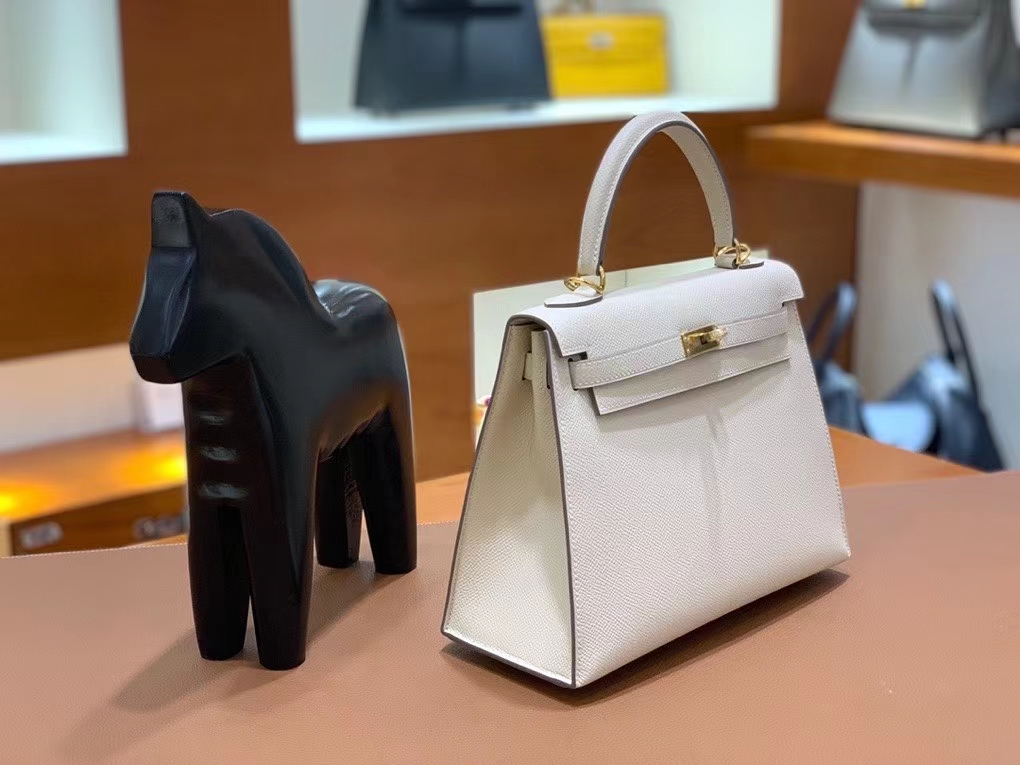 Hermès（爱马仕）Kelly 凯莉包 Epsom 奶昔白 金扣 25cm