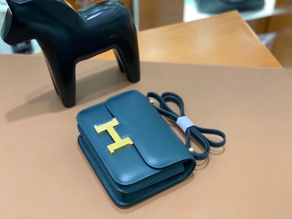 Hermès（爱马仕）Constance 空姐包 epsom 松柏绿 19cm 金扣 现货