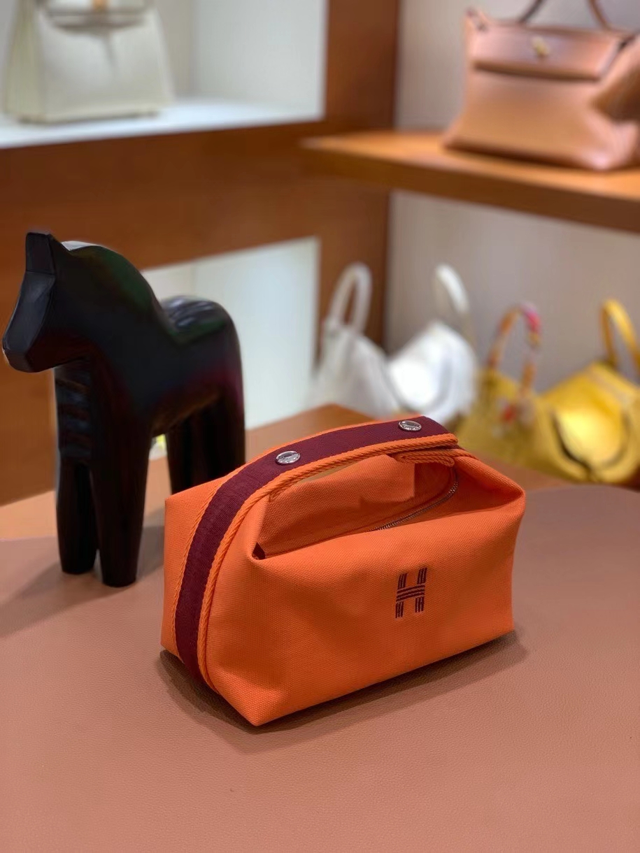 Hermès（爱马仕）橙色 饭盒包 21cm 银扣