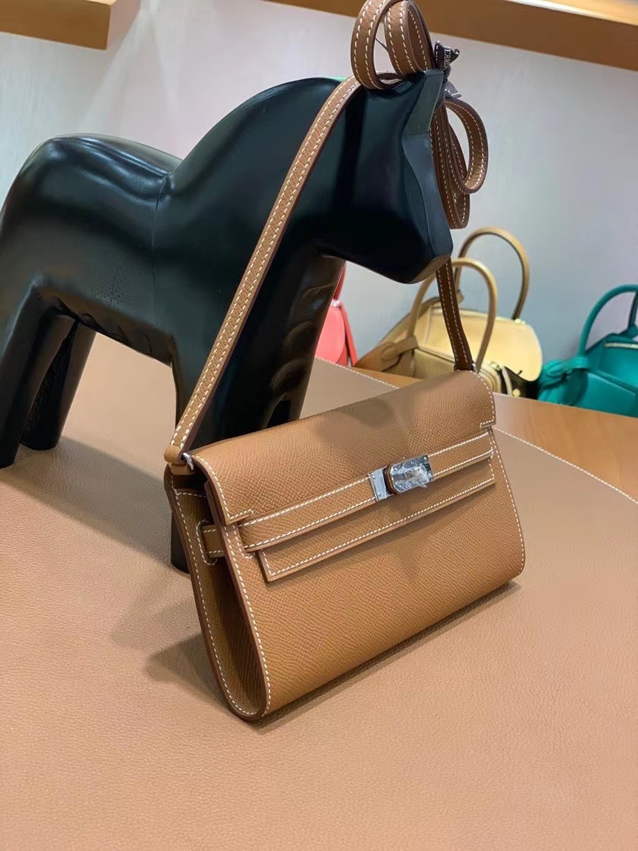 Hermès（爱马仕）Epsom 金棕色 Kelly togo wallet 银扣 现货