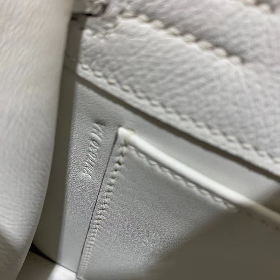Hermès（爱马仕）Kelly danse evercolor 8L奶油白 22cm 金扣 现货