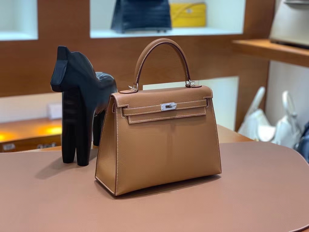 Hermès（爱马仕）Epsom 金棕色 Kelly 25 银扣 现货