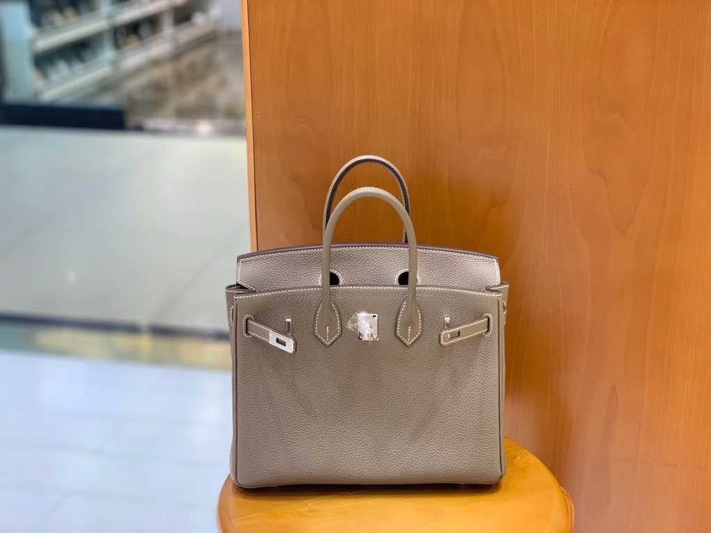 Hermès（爱马仕）Birkin 铂金包 Togo 大象灰 银扣 25cm