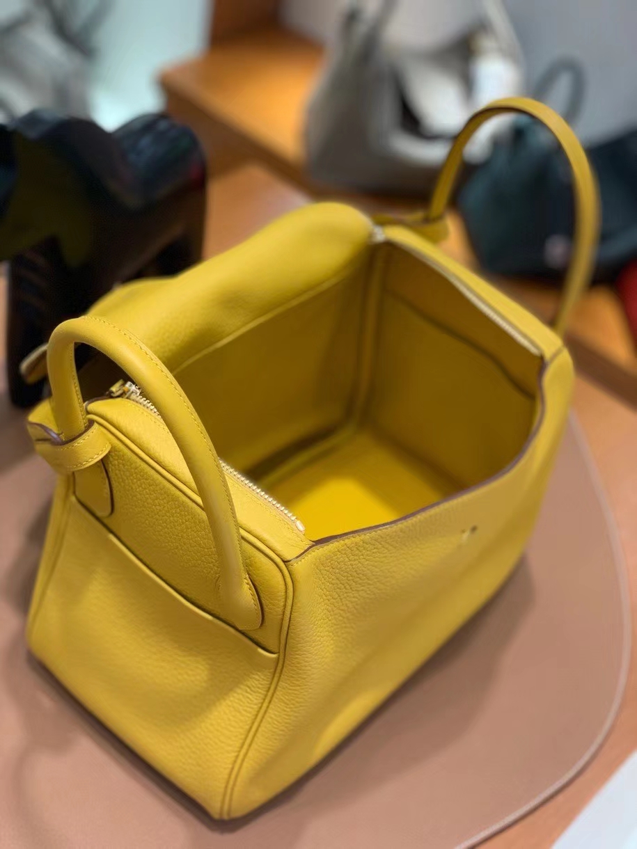 Hermès（爱马仕）TC 9D 琥珀黄 Lindy 30 金扣