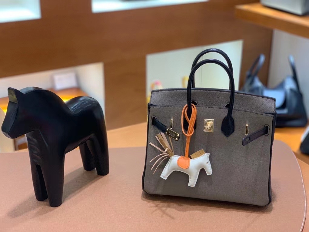 Hermès（爱马仕）Birkin 铂金包 山羊皮 大象灰拼黑色 金扣 25cm