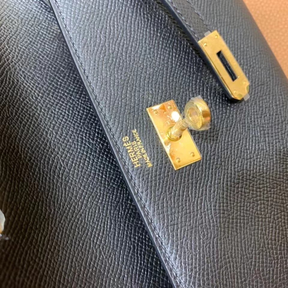 Hermès（爱马仕）epsom 黑色 Kelly 钱夹 金扣 现货
