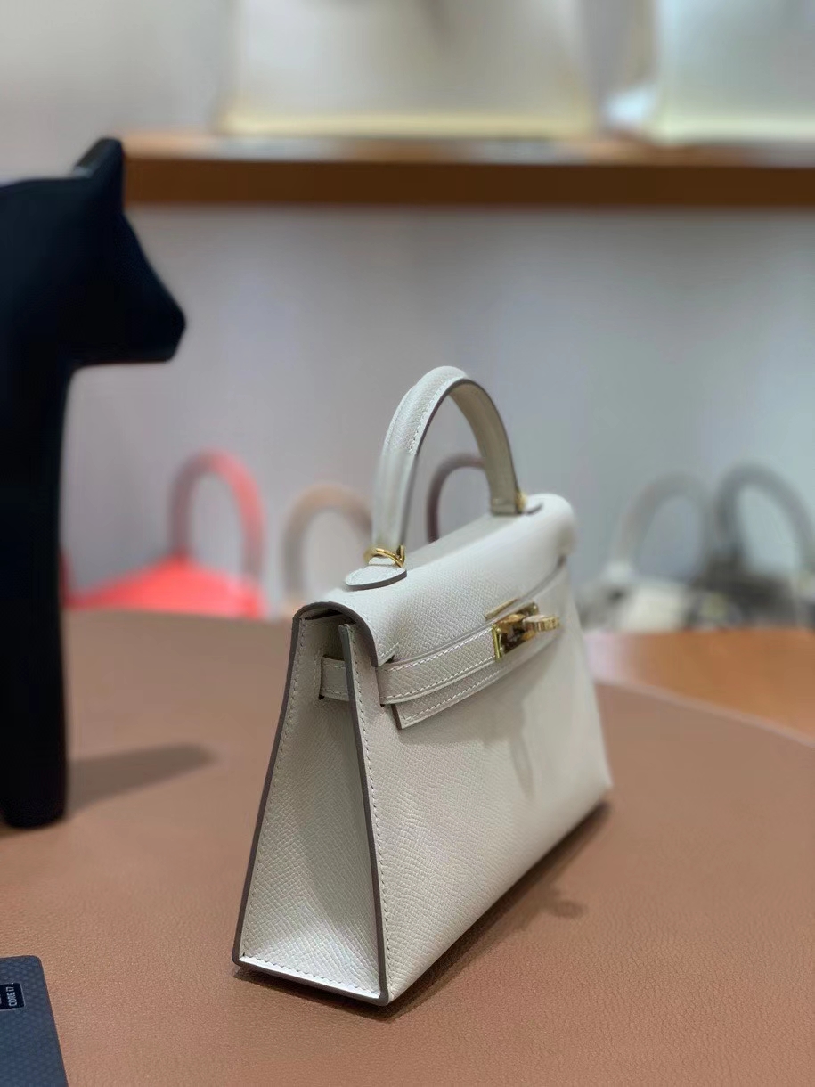 Hermès（爱马仕）epsom 奶昔白 minikelly 19cm 金扣 现货
