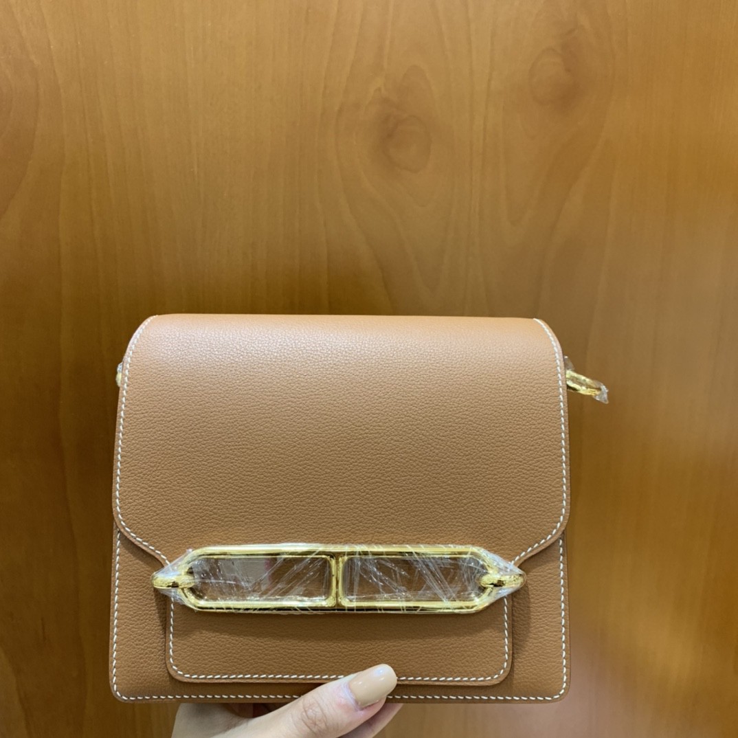 Hermès（爱马仕）Roulis 猪鼻子 evercolor 金棕色 18cm 金扣 现货