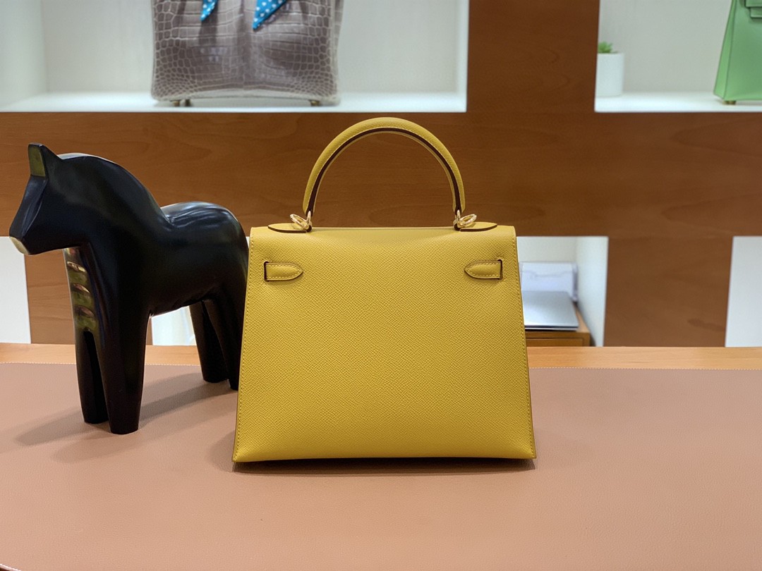 Hermès（爱马仕）Kelly 凯莉包 Epsom 琥珀黄 金扣 25cm