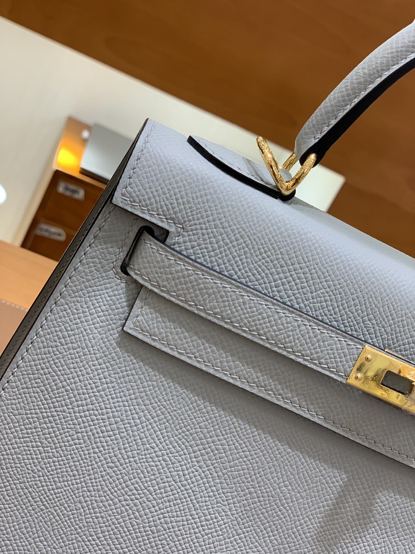 Hermès（爱马仕）Kelly 凯莉包 Epsom 海鸥灰 金扣 25cm