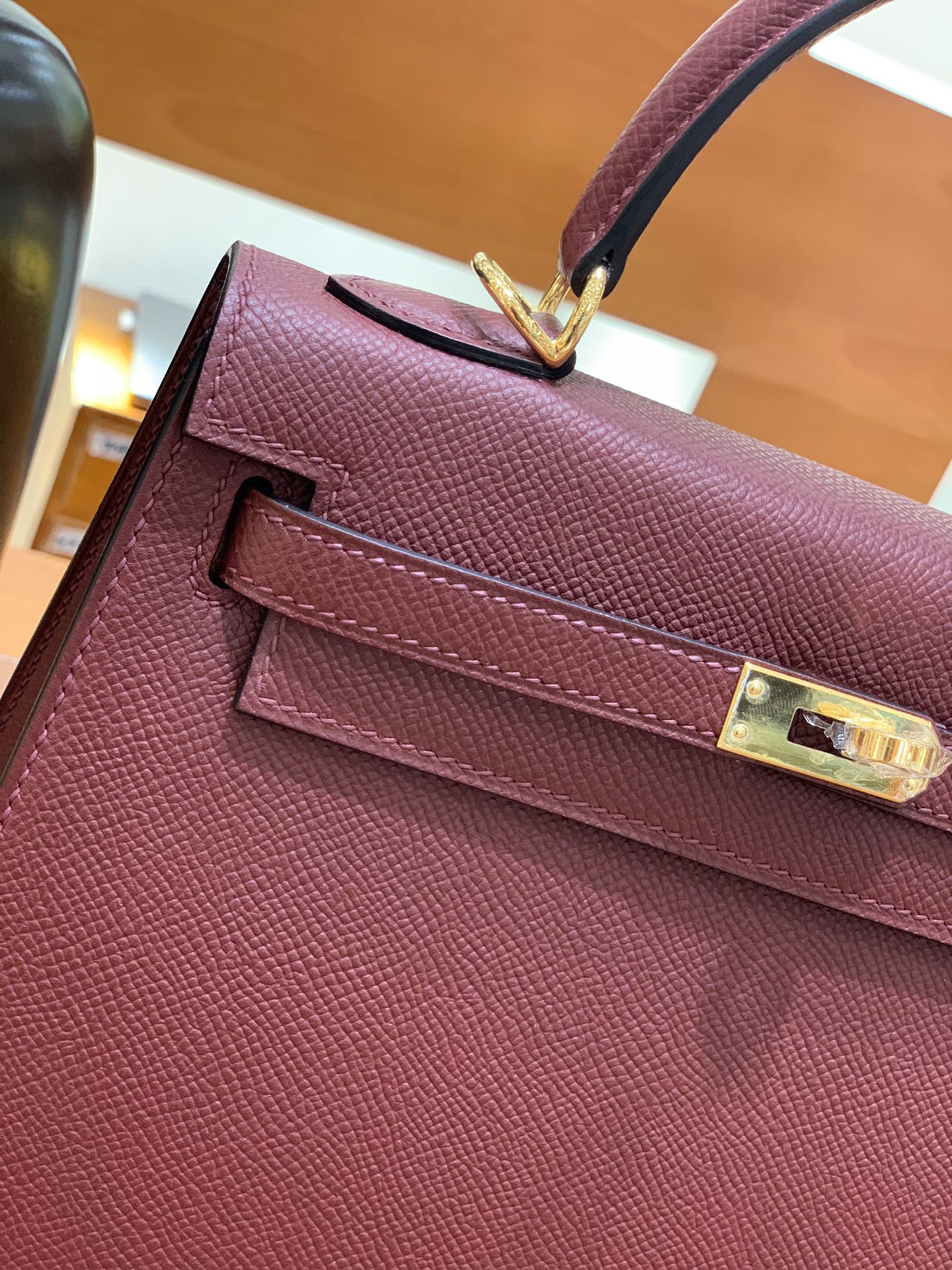 Hermès（爱马仕）Kelly 凯莉包 Epsom 波尔多酒红 金扣 25cm