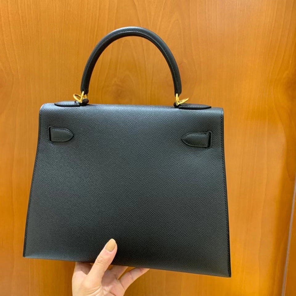Hermès（爱马仕）Kelly 凯莉包 Epsom皮 黑色 28cm 金扣 现货